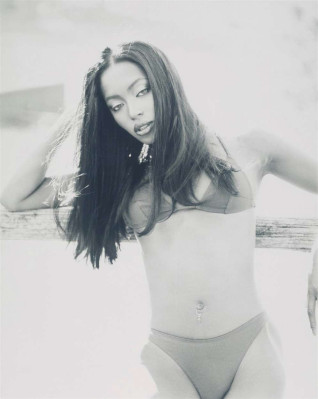photo 16 in Naomi Campbell gallery [id704333] 2014-03-01 00:00:00