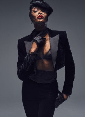 Naomi Campbel - &quot;V MAGAZINE&quot;- COUTURE EDITION of V151 / Winter 2024