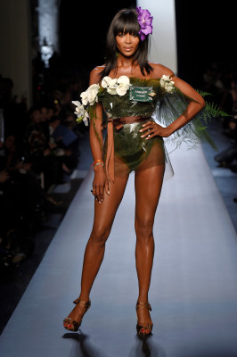 photo 12 in Naomi Campbell gallery [id828068] 2015-09-04 00:00:00