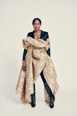 NAOMI CAMPBELL WEARS FASHION FORWARD OUTFITS FOR I-D