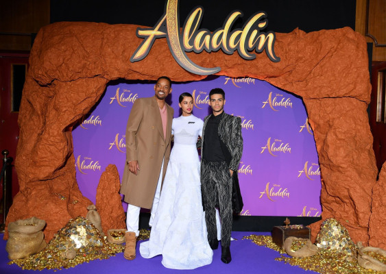 Naomi Scott - &quot;Aladdin&quot; Premiere in Paris || 2019