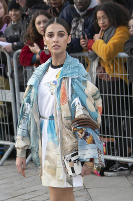 Naomi Scott - Paris Fashion Week: Louis Vuitton Show - 03/05/2019