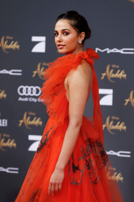 Naomi Scott - &quot;Aladdin&quot; Premiere in Berlin || 2019 