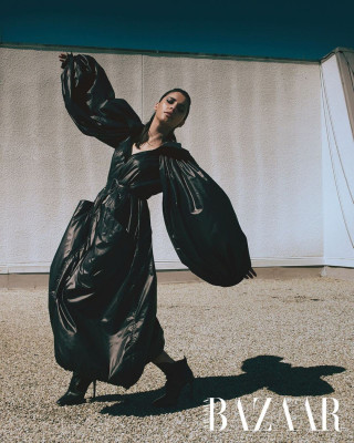 Naomi Scott – Harpers Bazar Arabia June 2019 (more photos)