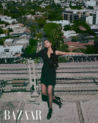 Naomi Scott – Harpers Bazar Arabia June 2019 (more photos)