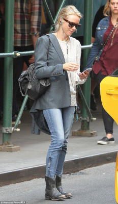 Naomi Watts pic #765419