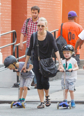 photo 6 in Naomi Watts gallery [id559654] 2012-09-18 00:00:00