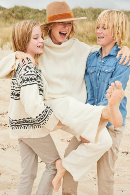 Naomi Watts &amp; Family by Ben Watts for Hamptons || 2020