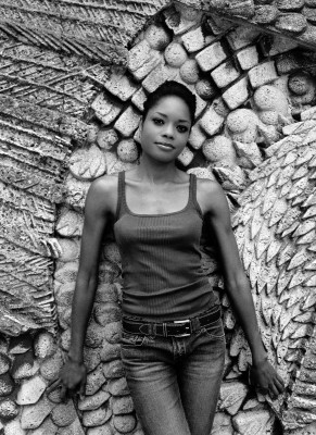 photo 13 in Naomie Harris gallery [id577312] 2012-11-05 00:00:00