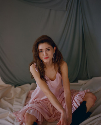Natalia Dyer – Hunger Magazine 2019