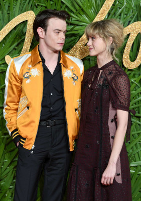 Natalia Dyer – 2017 Fashion Awards in London