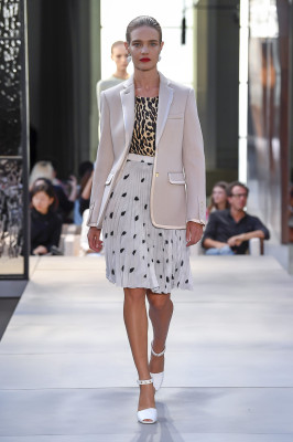 Natalia Vodianova - Burberry Spring/Summer 2019 Fashion Show in London
