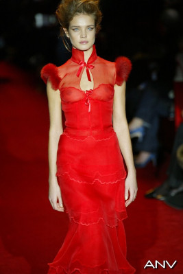 photo 5 in Natalia Vodianova gallery [id156503] 2009-05-08 00:00:00
