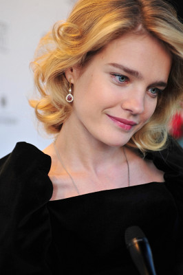 photo 5 in Natalia Vodianova gallery [id600354] 2013-01-25 00:00:00