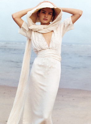 photo 28 in Natalia Vodianova gallery [id159329] 2009-05-18 00:00:00