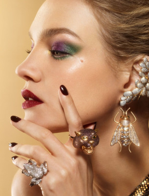 Natalia Vodianova for Guerlain Christmas Collection 2023