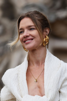Natalia Vodianova Arriving at Schiaparelli Show in Paris