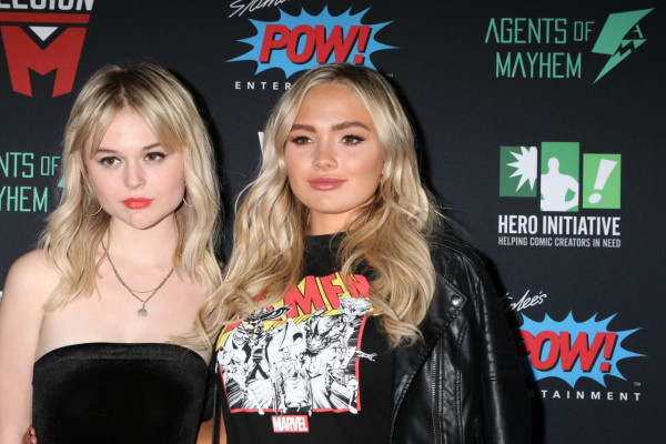 Natalie Alyn Lind – Stan Lee Tribute 01/30/2019