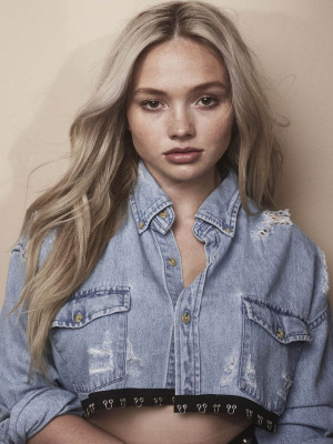 Natalie Alyn Lind – Tings Magazine 2018