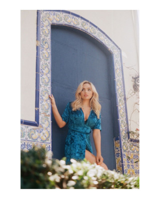 Natalie Alyn Lind – Social Media