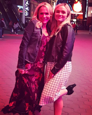 Natalie Alyn Lind – Social Media
