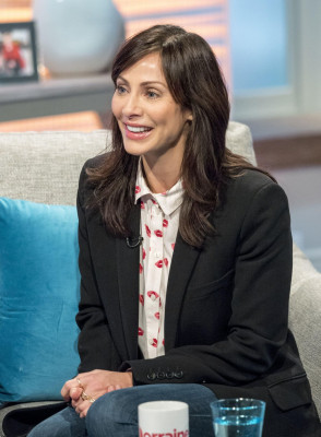 Natalie Imbruglia pic #1046701