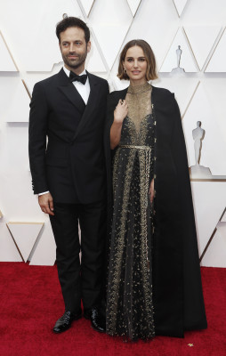 Natalie Portman - 92nd Annual Academy Awards (Arrival) / 09.02.2020