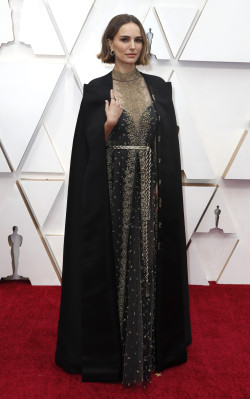 Natalie Portman - 92nd Annual Academy Awards (Arrival) / 09.02.2020
