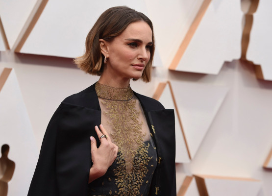 Natalie Portman - 92nd Annual Academy Awards (Arrival) / 09.02.2020