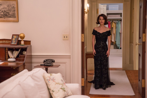 Natalie Portman - Jackie (2016) - Movie Stills