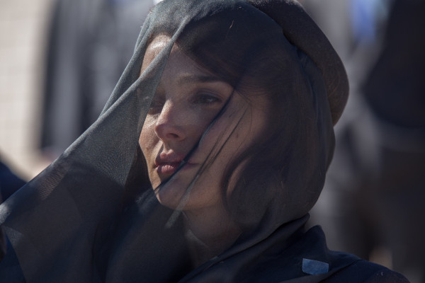 Natalie Portman - Jackie (2016) - Movie Stills
