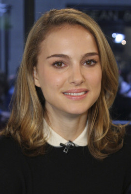 photo 18 in Natalie Portman gallery [id213306] 2009-11-27 00:00:00