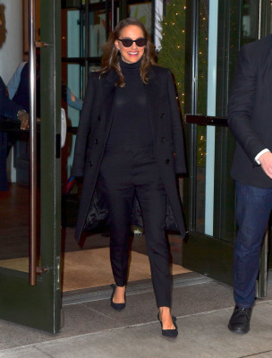 Natalie Portman – Arriving at “The Tonight Show” in NYC