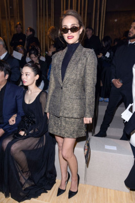 Natalie Portman at Christian Dior Fashion Show in Paris 