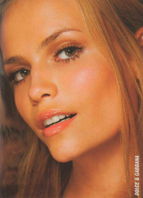 Natasha Poly pic #113147