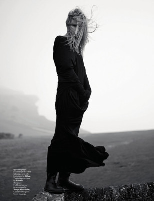 Natasha Poly pic #292415