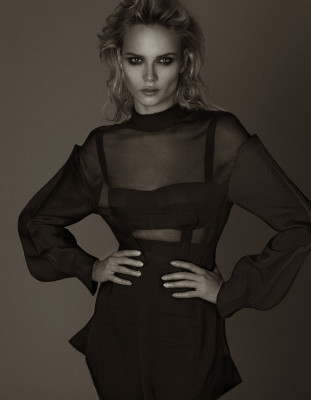 Natasha Poly pic #554264