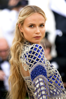 Natasha Poly – MET Gala 2018