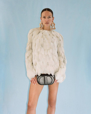 Natasha Poly ~ D la Repubblica Ottobre 2023 by Davit Giorgadze