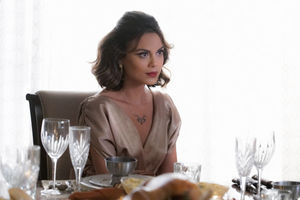 Nathalie Kelley - Dynasty (2017)