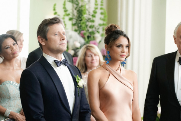 Nathalie Kelley - Dynasty (2017)