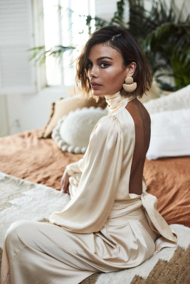 Nathalie Kelley-A Conscious Collection