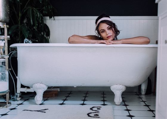 Nathalie Kelley-Valheria Rocha
