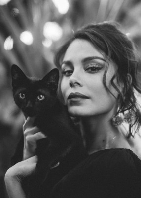 Nathalie Kelley-Valheria Rocha