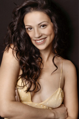 Navi Rawat pic #531712