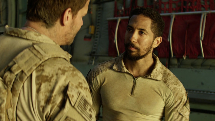 Neil Brown Jr - Seal Team (2017) 1x02 &#039;Other Lives&#039;
