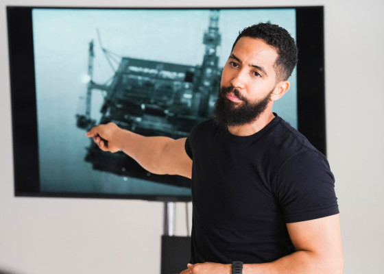 Neil Brown Jr - Seal Team (2019) 2x17 &#039;Paradise Lost&#039;