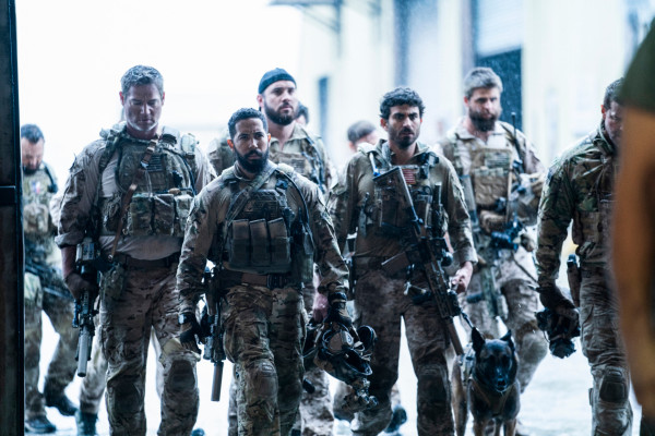 Neil Brown Jr - Seal Team (2019) 2x19 &#039;Medicate And Isolate&#039;