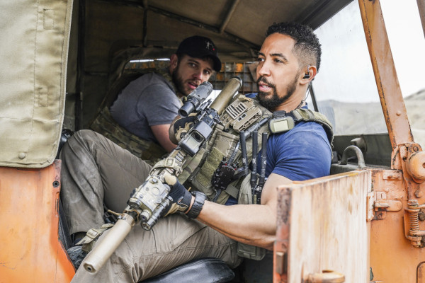 Neil Brown Jr - Seal Team (2021) 4x12 &#039;Rearview Mirror&#039;