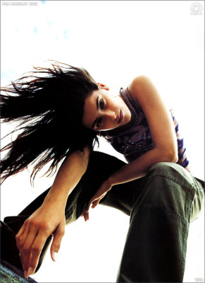 photo 6 in Nelly Furtado gallery [id16804] -0001-11-30 00:00:00